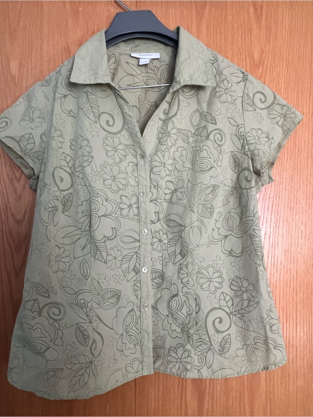 Light Green Floral Button-Down Short Sleeve Shirt
